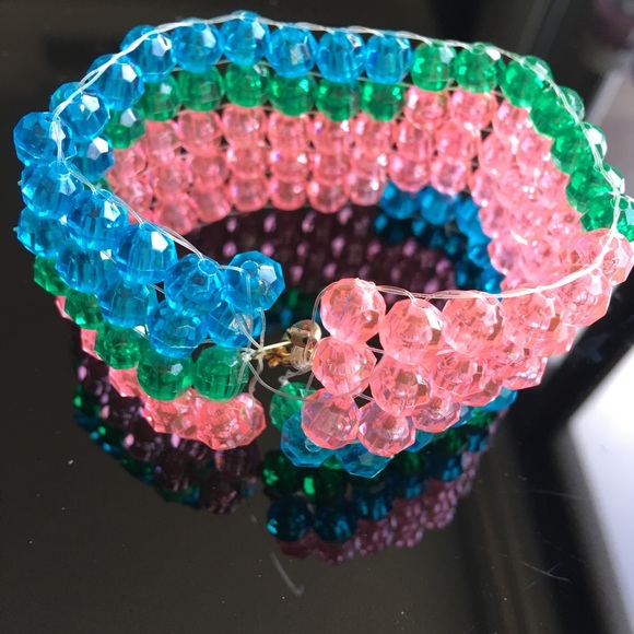 Rainbow 🌈 futuristic bead bracelet - Picture 2 of 4